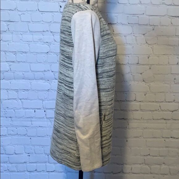 LOFT sweater size medium - Picture 6 of 9
